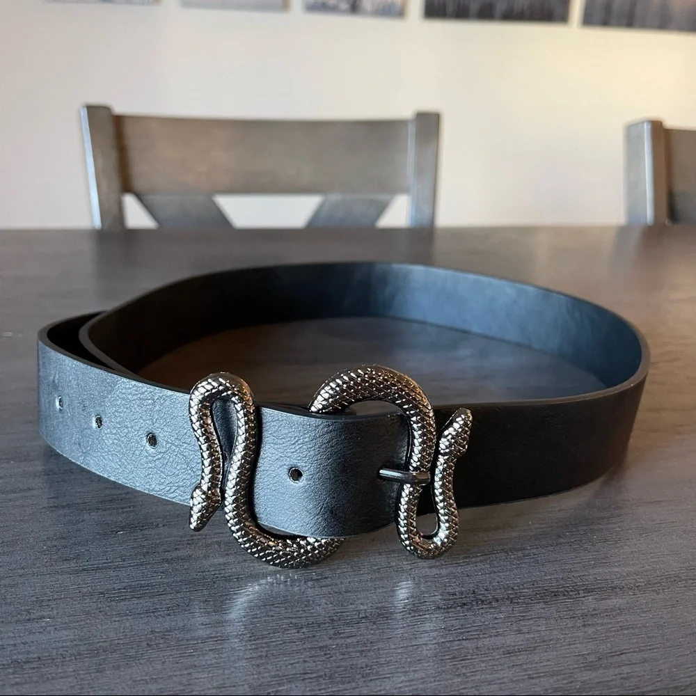 Medusa Silver Snake High Waist Belt - Picture 1 of 3
